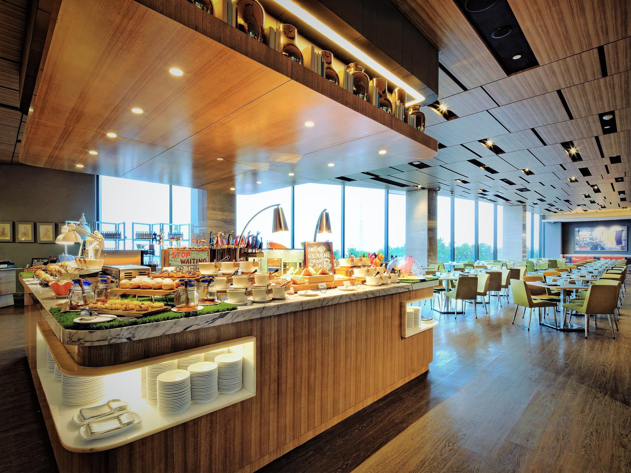Four Points By Sheraton Surabaya, Tunjungan Plaza Eksteriør bilde